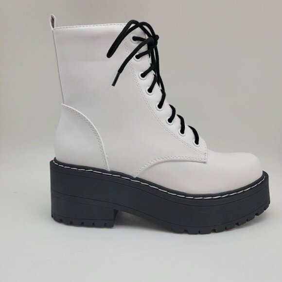 White Combat Boots On Chunky Platform with Lug Soles and Side Zipper - Picture 3 of 7